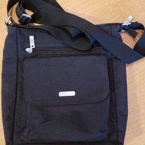 Baggallini crossbody bag